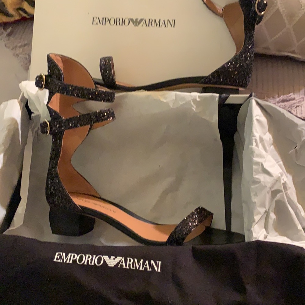 Emporio Armani sandals NIB - Picture 2 of 16